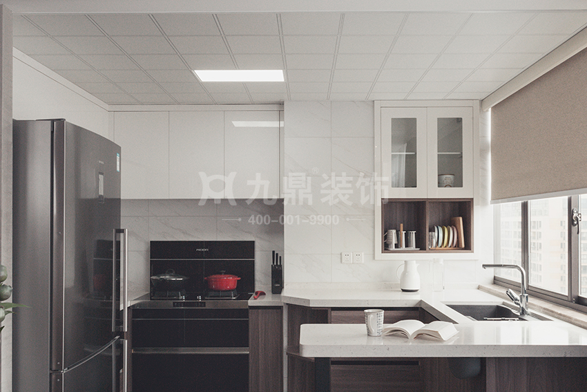 现代轻奢装修效果图 现代轻奢装修效果图