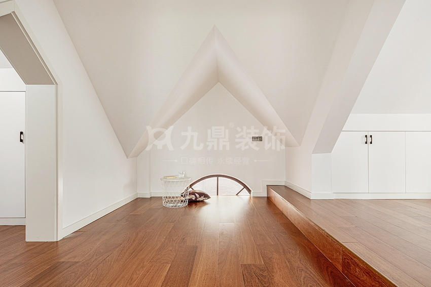 阁楼装修图 阁楼装修图